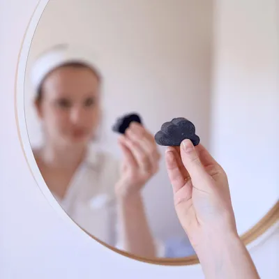 Produktbild von Lamazuna Fester Gesichtsreiniger für Mischhaut und ölige Haut 25g
