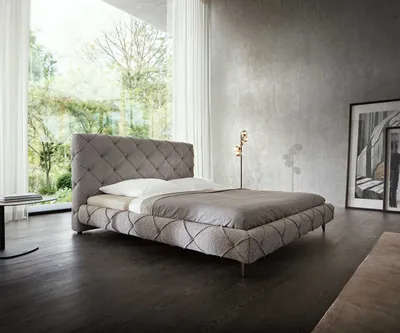 Produktbild von DELIFE Polsterbettgestell Nayara 180x200 cm Bouclé Silbergrau