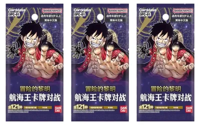 Produktbild von One Piece Card Game – OP-01 Romance Dawn – 3x Booster (Chinesisch oder Koreanisch) – &+ Heartforcards® Versandschutz