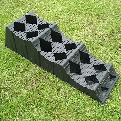 Immagine prodotto di Cuneo di rampa Mgi a tre gradini, dimensioni: 84 x 25 x 22 cm