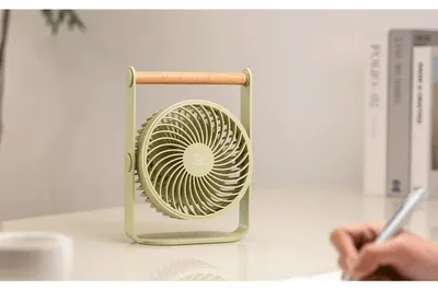 Obrázek produktu pro Přenosný ventilátor, barva světle zelená (salbeigrün).