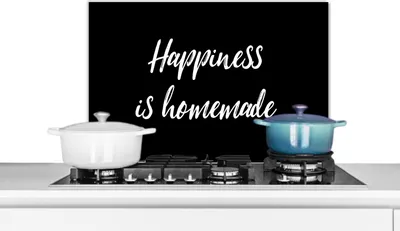 Produktbild von KitchenYeah®  Spritzschutz Küche - Küchenrückwand - Wandschutz für Herd und Spüle - Zitate - Sprichwörter - Das Glück ist hausgemacht - Glück 60x40 - Alu-Dibond (Alternative zum Spritzschutz aus Glas)