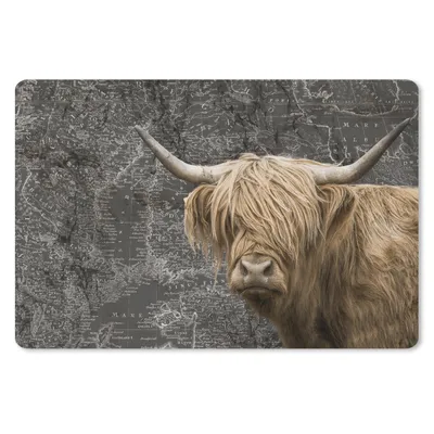 Produktbild von MuchoWow® Schreibtischunterlage Schottische Highlander - Weltkarte - Kuh 60x40 cm - XXL Mauspad - Großes Mauspad