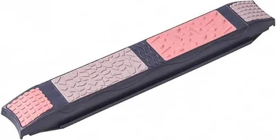 Imagen del producto de Tabla de equilibrio sensorial de polipropileno (PP) con superficie texturizada, ideal para entrenar el equilibrio y realizar ejercicios de coordinación, tanto en interiores como en exteriores