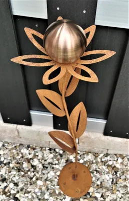 Produktbild von Skulptur Blume Paris Corten 77 cm Kugel Edelstahl golden rose matt gebürstet Cortenstahl Dekoration Garten