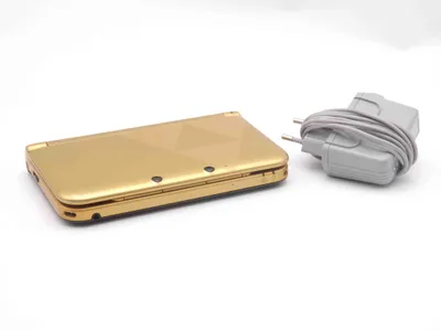 Produktbild von New Nintendo 3DS XL Handheld Konsole - The Legend of Zelda - A Link Between Worlds Konsole