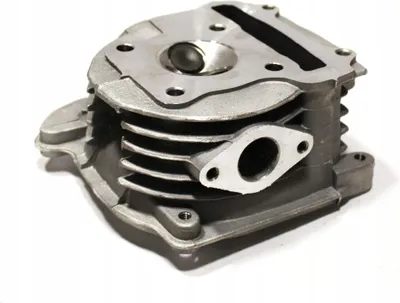 Obrázek produktu pro Hlava válců 4T 50/60 GY6 ventily pro Barton Romet Junak Zipp Baotian