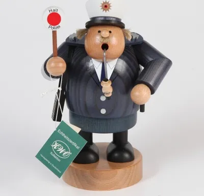 Produktbild von Polizist (20cm) Räuchermann von KWO