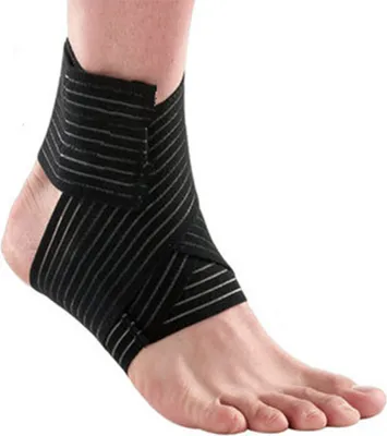 Produktbild von Verstellbare Kompressions-Knöchelbandage, stützend und schützend für den Knöchel, atmungsaktiv und komfortabel.