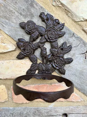 Produktbild von Blumentopfhalter Rosenranken | Gusseisen, antikbraun | H 19,5 × B 17 × T 15 cm
