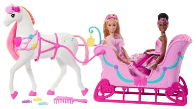 Produktbild von Barbie Vom Reich der Süßigkeiten aus in: Der Nussknacker inspiriertes Pferd und Schlitten mit bunter, duftender Mähne und nach Süßigkeiten duftendem Zubehör, Puppen-Pferdekutsche, 3 Jahr(e)