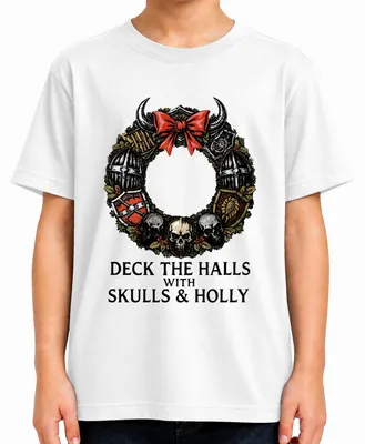Produktbild von Deck The Halls With Skulls And Holly Gothic Metal Kranz Totenkopf Kinder T-Shirt, Weiß, 104
