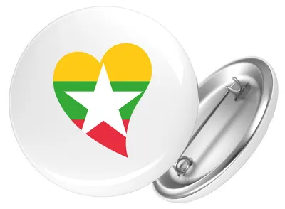 Produktbild von Huuraa Button Myanmar Flagge Herz 59mm rund mit Sicherheitsnadel Ansteckbutton Geschenkidee