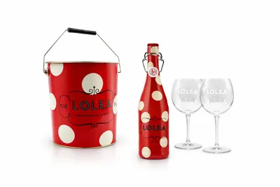 Produktbild von LOLEA Sangria Set N°1 Rot – Kühler mit Henkel, 2 Ballongläser & Sangria Rotwein 0,75 l (7 % Vol.) | Enthält Sulfite