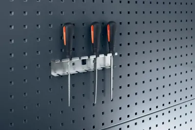 Produktbild von Bott Schraubendreherhalter B225 mm, 7 Aufnahmen für Lochplatten