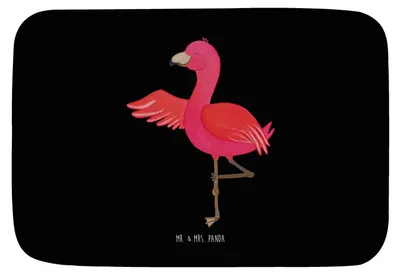 Produktbild von Mr. & Mrs. Panda Badezimmerteppich Flamingo Yoga - Schwarz - Geschenk, Badläufer, Namaste, Yogi, Badvorleger, Urlaub, Badematte, Baum, Badteppich, Rosa, Teppich Fürs Bad