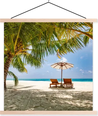 Produktbild von MuchoWow® Textilposter Strand - Strandkorb - Sonnenschirm 120x120 cm mit holzfarbenen Rahmen - Textil-Poster