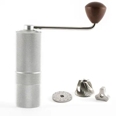 Produktbild von Hanseküche Kaffeemühle - Manuelle Kaffeemühle mit Präzisions-Edelstahlmahlwerk und Holzgriff - Kegelmahlwerk für Espresso, Espressomühle, Edelstahl
