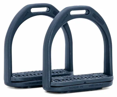Zdjęcie produktu dla AMKA Compositi plastikowe strzemiona dla dzieci 10 cm czarne 015/010A