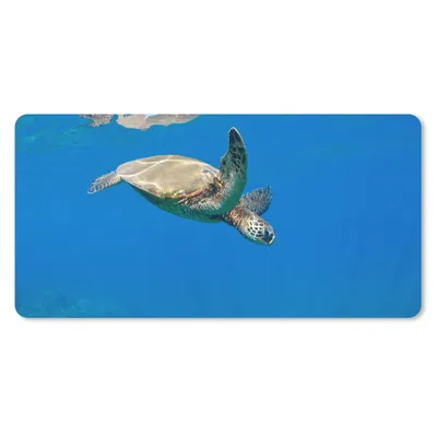 Produktbild von MuchoWow® Schreibtischunterlage Schildkröte schwimmt im Meer 80x40 cm - XXL Mauspad - Gaming Mauspad