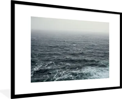 Produktbild von MuchoWow® Gerahmtes Poster Meer - Luft - Wasser 90x60 cm - Poster mit Schwarzem Bilderrahmen Wandposter Rahmen Foto Bilder - Wanddekoration - Fotos