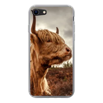 Produktbild von MuchoWow® Handyhülle Schutzhülle Hülle für iPhone 8 Scottish Highlander - Strauch - Heidekraut Silikon Softcase Handy Hülle - Schutzhaube