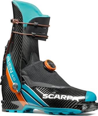 Scarpa Alien 4.0 Skitour Schuh in Schwarz und Türkis; mit Schnalle und verstellbarem Knöchelbereich.