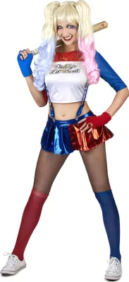 A woman dressed as Harley Quinn holding a baseball bat.