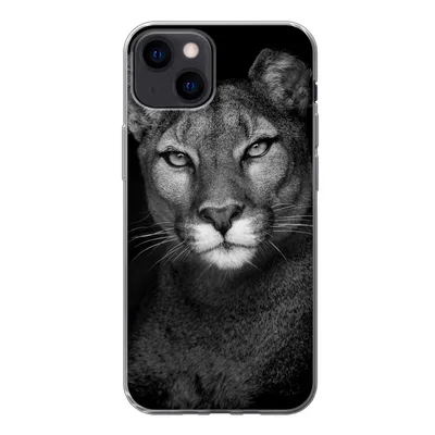 Produktbild von MuchoWow® Handyhülle Schutzhülle Hülle für iPhone 13 Porträtfoto eines Pumas auf schwarzem Hintergrund Silikon Softcase Handy Hülle - Karteninhaber