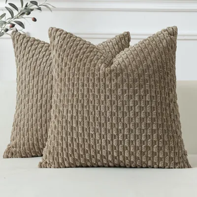 Produktbild von Set mit 2 Kissenbezügen aus Cord, dekorative Kissenbezüge, weiche Dekokissen, Boho-Dekobezüge für Sofa, Schlafzimmer, Wohnzimmer (60x60 cm, braun)