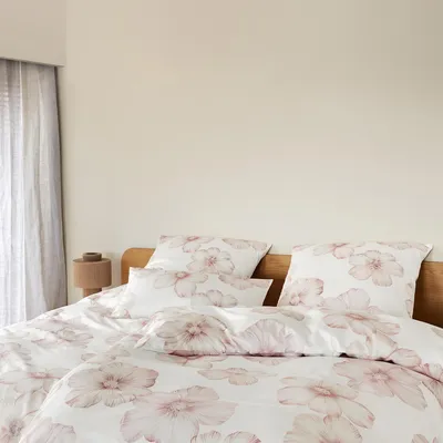 Produktbild von elegante Seiden Satin Bettwäsche Devine 135x200 cm + 80x80 cm weiss-rose