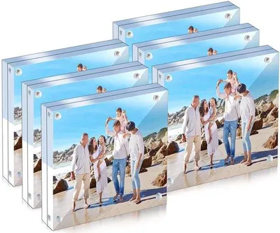 Produktbild von Unyqoos® 6er-Set magnetische Acryl-Fotorahmen 10 x 15 cm – rahmenlos, doppelseitige Präsentation, transparente Fotohalter