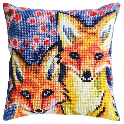 Produktbild von CDA Kreuzstichkissen Stickpackung "Fuchsbabys", bedruckt, 40x40cm