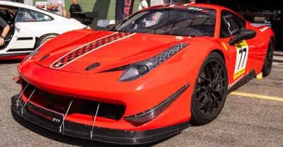 Produktbild von mydays Renntaxi Ostrovacice (Ferrari 458); Erlebnis verschenken oder selbst erleben; Gutschein für 1 Person(en)