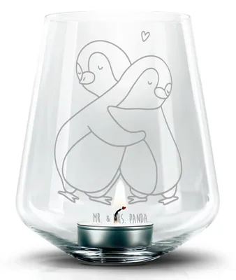 Produktbild von Mr. & Mrs. Panda Kerzenglas Pinguine Kuscheln - Transparent - Geschenk, Kerzenhalter, gravur glas, Freundin, Hochzeitstag, Freund, für Partner, Windlicht, Laterne, Frauen