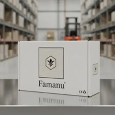 Produktbild von Famanu Fluwelen Kleiderbügel - Set von 50 - Antirutsch-Kleiderbügel mit Schulterkerben - 360° drehbare Haken - Robuste Standardbügel für