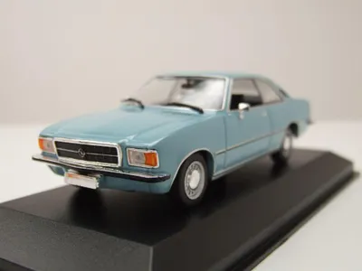 Produktbild von Maxichamps 940044021 Opel Rekord D Coupe 1975 blau metallic 1:43