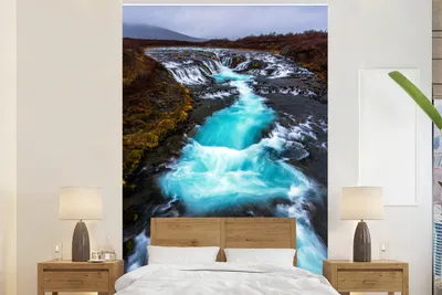 Produktbild von MuchoWow® Fototapete für Wohnzimmer oder Schlafzimmer Wandtapete Vinyl Motivtapete Blick auf den europäischen Wasserfall am Geysir - 225x350 cm - Schlafzimmer tapete