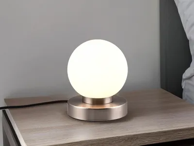 Produktbild von Kleine Tischleuchte mit Glaskugel Weiß Ø12cm - LED per Touch stufenweise dimmbar