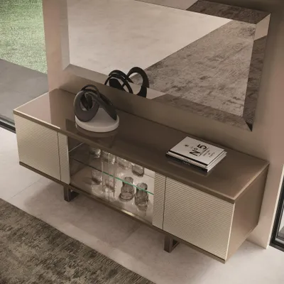 Image de Buffet avec étagères – Pour un espace de rangement supplémentaire et un design moderne