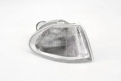 Zdjęcie produktu dla Johns, kierunkowskaz pasujący do Opel Astra F 09/1994-09/98 przedni prawy halogen 1226150 90510959