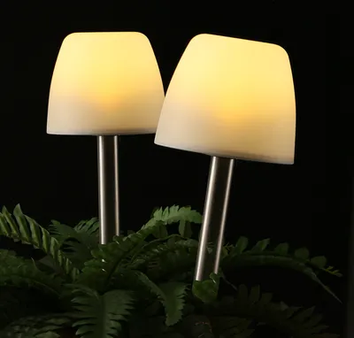 Produktbild von LED Solar Wegleuchten - Gartenleuchte - warmweiße LED - H: 28cm - Erdspieß - milchig weiß - 2er Set
