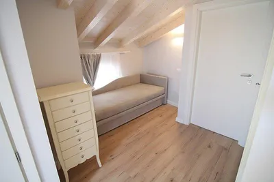 Zdjęcie produktu dla Panele Podłogowe Senese Oak Naturalny 8 mm AC4, 250