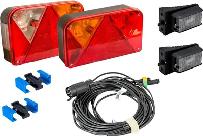 Produktbild von Lichtset: DOBPLAST Rücklichter + DOBPLAST LED-Seitenlichter + MANTES 7m 7-PIN Kabelbaum + Schnellverbinder