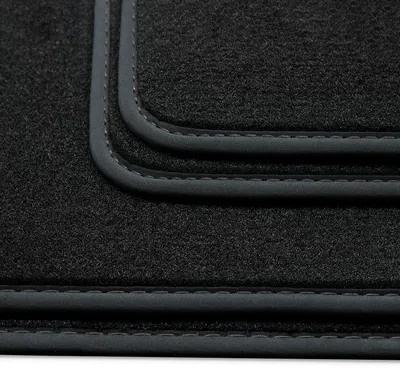 Produktbild von Velours Fußmatten passend für Mercedes-Benz EQV ab Bj. 2020- Deluxe Velours, Naht:Schwarz