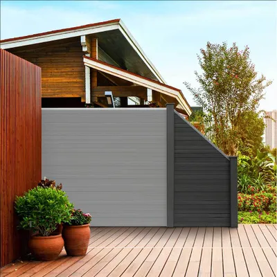 Produktbild von HOME DELUXE - WPC Sichtschutzzaun Sichtschutz V2 Grau - 1x Schrägelement + 1x Pf. groß Gartenzaun Windschutz Blickschutz