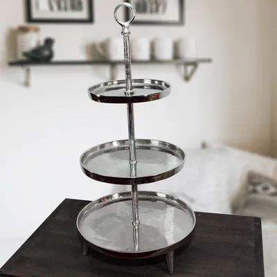 Produktbild von Etagere, Groß, 3 Etagen, Aluminium, gebürstet, Auslage