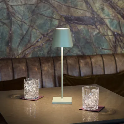 Produktbild von SIGOR LED Akku-Tischleuchte "NUINDIE 380" INDOOR & OUTDOOR 2,2W 827 (Warmton-extra) Salbeigrün USB-C