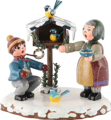 Produktbild von Winterkinder Vogelfütterung (9cm) von Hubrig Volkskunst