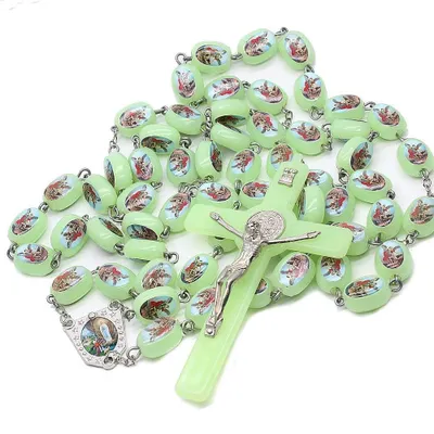 Glow-in-the-Dark Rosenkranz, katholisch, mit Kruzifix, 134 cm